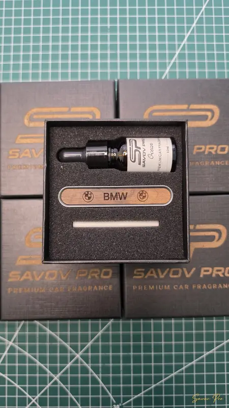 Луксозен ароматизатор за кола BMW
